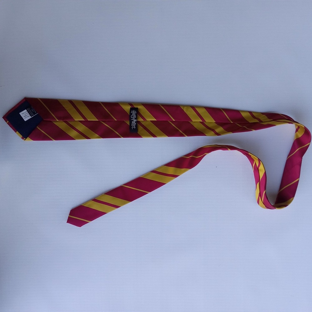 Harry Potter Men's Necktie Tie Polyester Gryffindor Crest Maroon Gold Stripe 54" - Picture 4 of 7